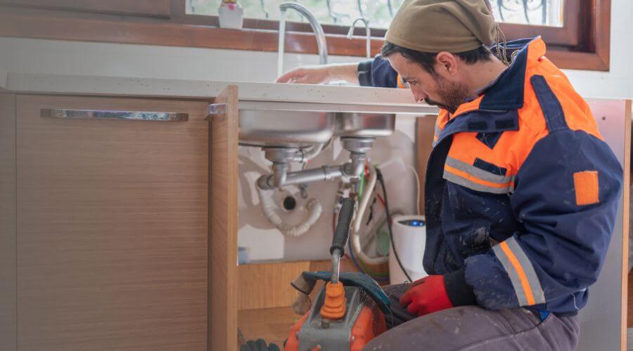 Local tankless water heater installation in Dunmor, KY